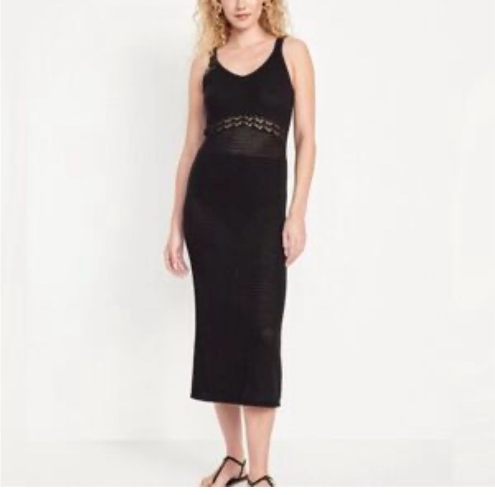 Old Navy black crochet tank dress-NWT R$49.99